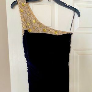 Long off the shoulder cache dress, Brand new never worn